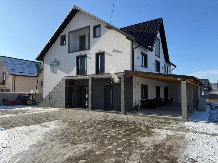 Casă cu 4 camere în Exterior Vest