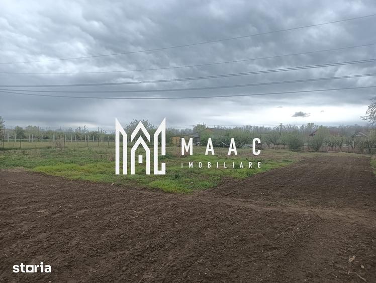 Teren de 2400 mp, în Mihăești