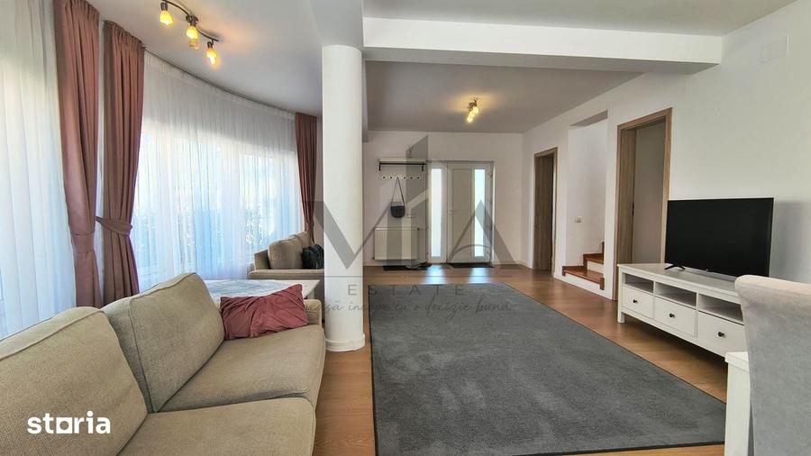 Casă cu 4 camere cu Teren 250 Mp în Tokai