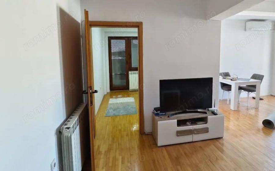 Vanzare apartament de doua camere 13Septembrie - 6