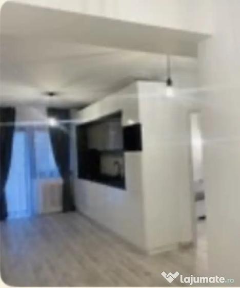 Apartament decomandat în Central
