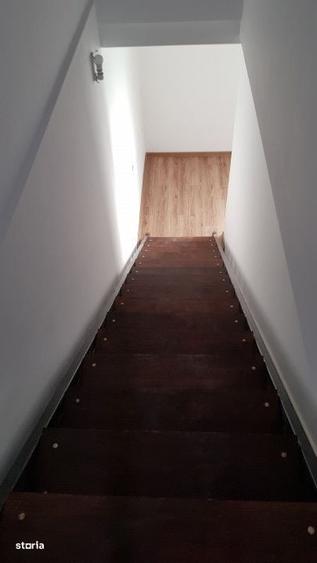 Casă cu 4 camere în Grozăvești