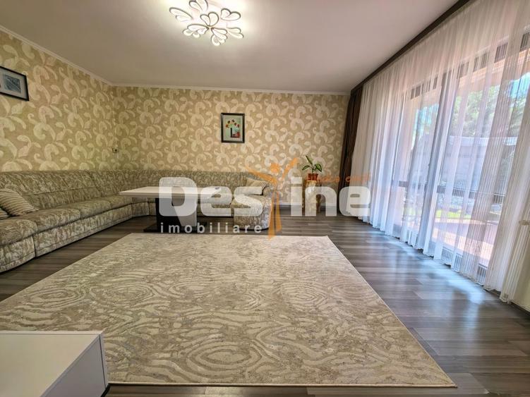 Duplex cu 3 camere cu Canalizare în Vișan