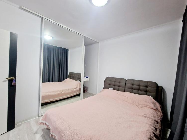 Apartament cu 2 camere decomandat în Tomis Plus