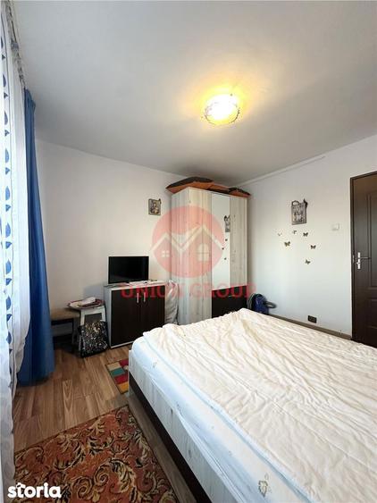 Apartament cu 3 camere decomandat în Central