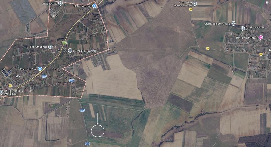 Teren Construcții intravilan de 500 mp, în Leș