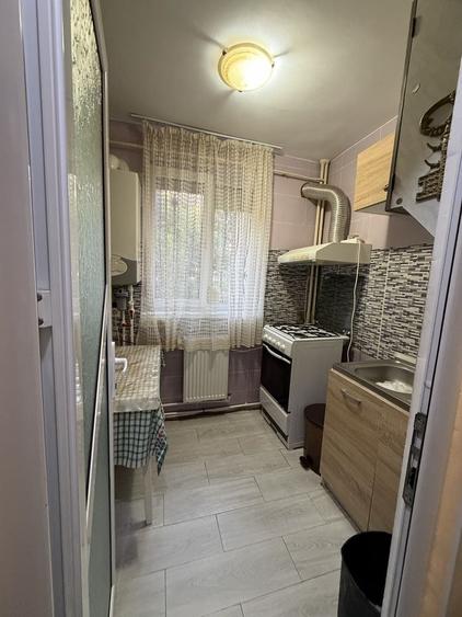 Apartament cu 2 camere în Micro 19