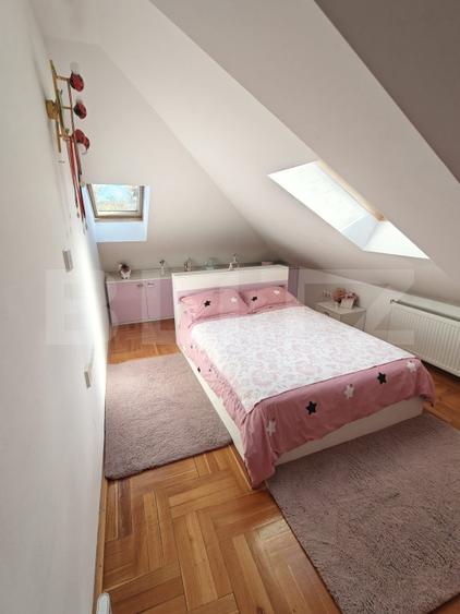 Apartament cu 3 camere decomandat, mobilat în Semicentral