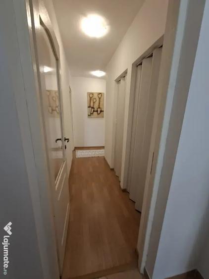 Apartament cu 2 camere decomandat în Drumul Taberei