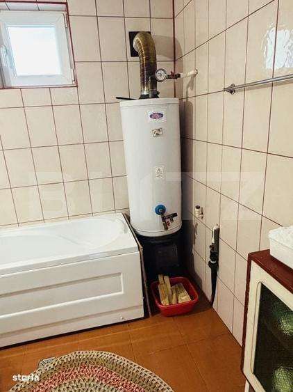 Casă cu 4 camere cu Teren 528 Mp în Central