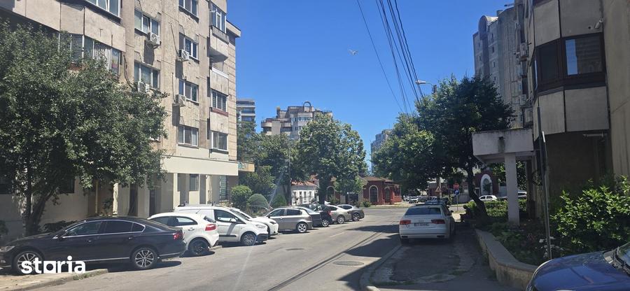 Apartament cu 2 camere în Tomis II