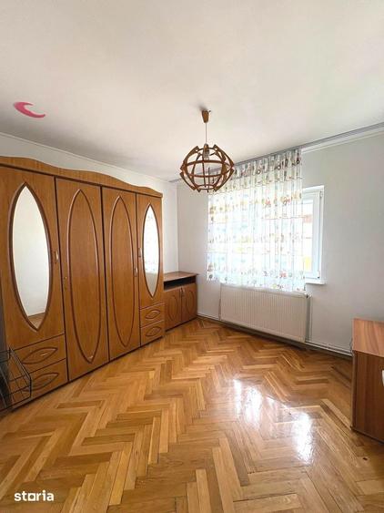 Apartament cu 3 camere decomandat în Porolissum