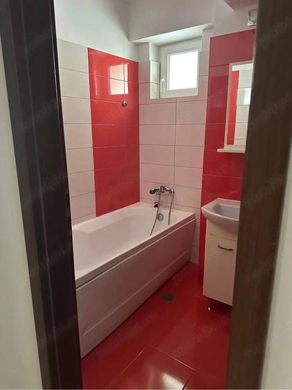 Apartament 3 camere, etaj 1, parcare inclusa, 2 bai, zona Trapezului - 7