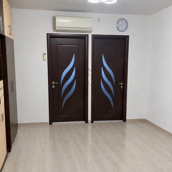 Garsonieră decomandată, mobilată în Micro 3