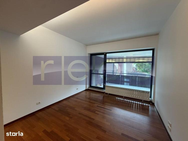 Apartament cu 3 camere în Nordului
