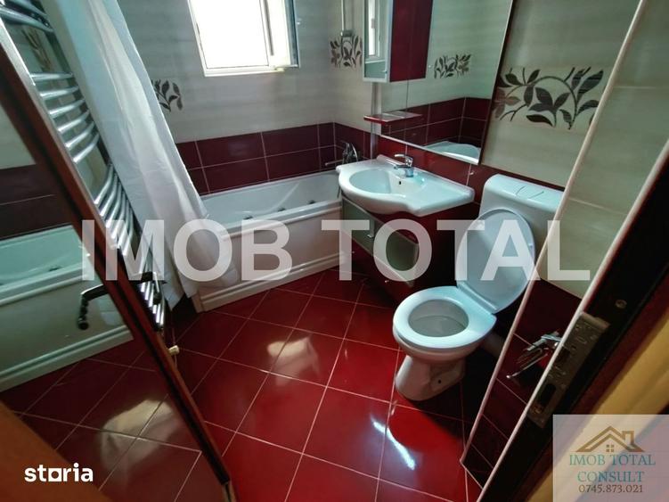 Apartament cu 3 camere, mobilat în Craiovei