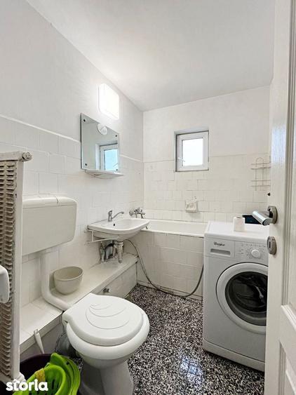 Apartament cu 3 camere decomandat în Decebal