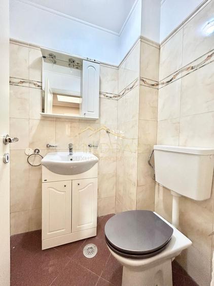Casă cu 3 camere cu Canalizare în Herăstrău