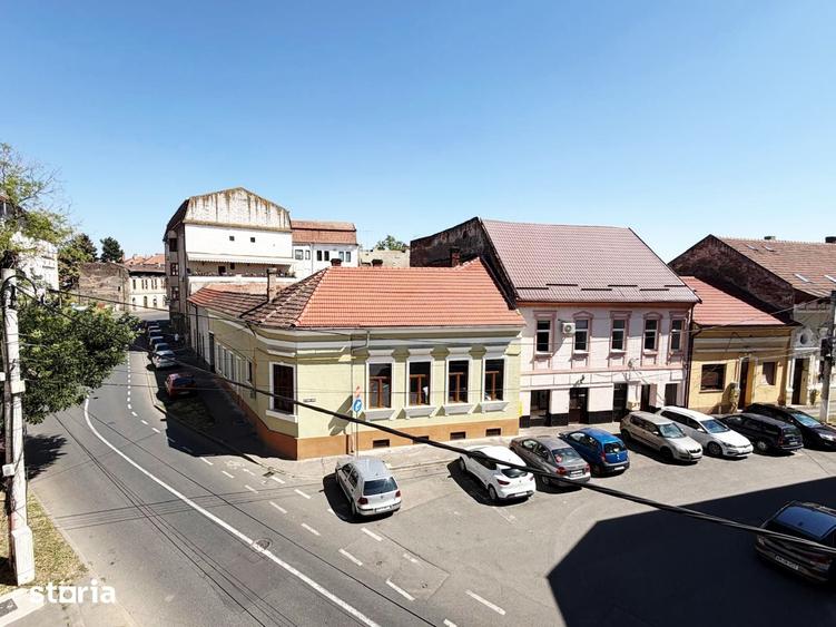 Apartament premium de inchiriat cu loc de parcare - central - 3