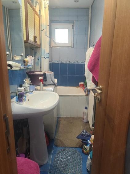Apartament cu 2 camere nedecomandat în Central