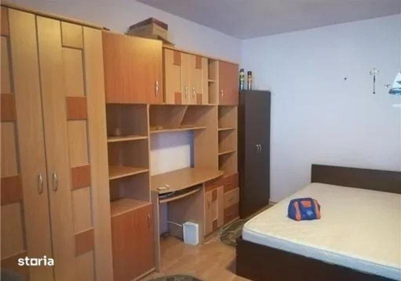 Garsonieră decomandată în Câmpului