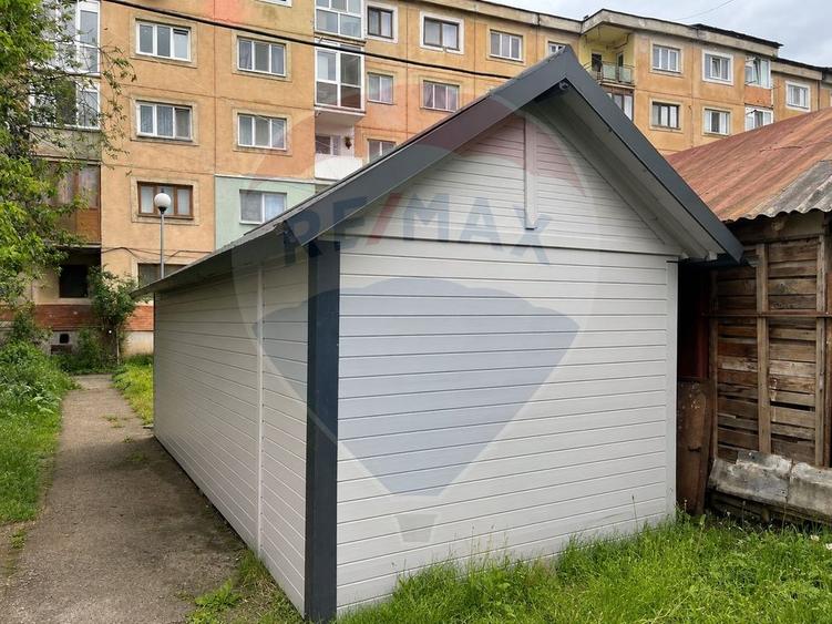 Apartament cu 3 Camere Decomandat – pe Strada George Coșbuc - 15