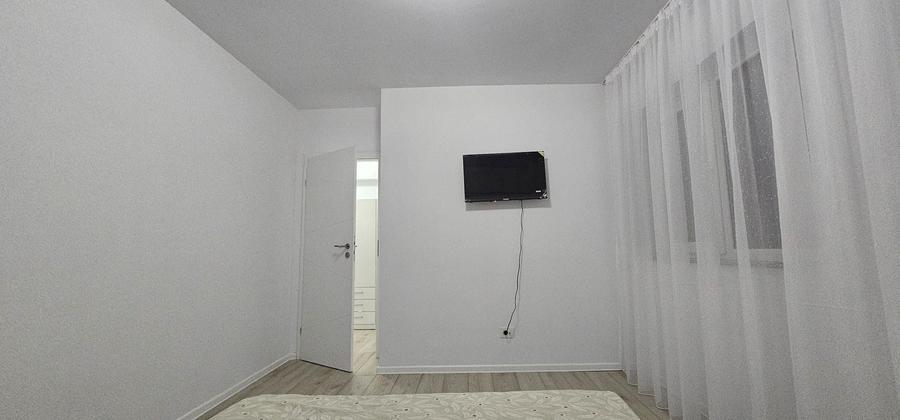 Apartament cu 2 camere decomandat în Exterior Vest