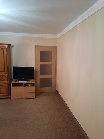 Apartament cu 2 camere semidecomandat în Spitalul Județean