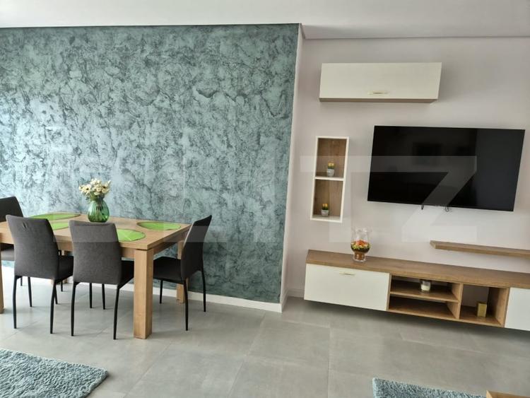 Apartament cu 2 camere decomandat, mobilat în Central