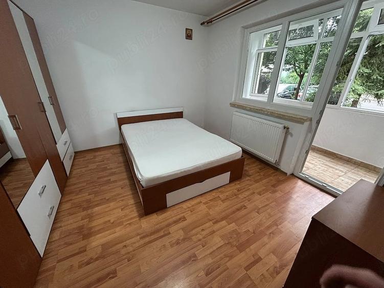 Apartament cu 2 camere decomandat în Mărăței