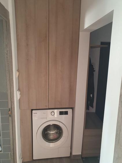 Apartament cu 2 camere decomandat în Florești