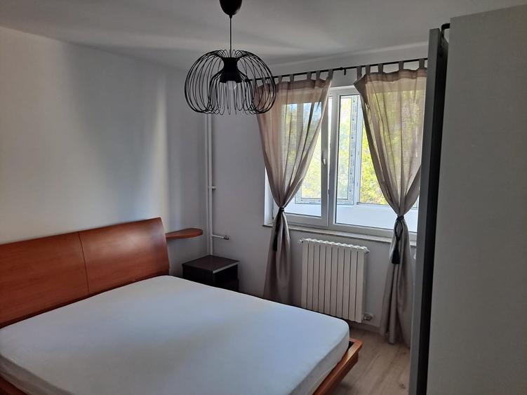Apartament cu 2 camere, mobilat în City Park Mall