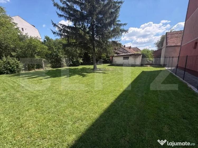 Casă cu 3 camere cu Teren 622 Mp în Central
