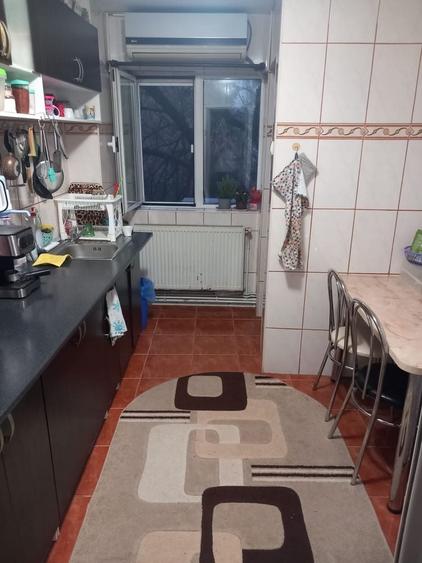Apartament cu 4 camere în Central