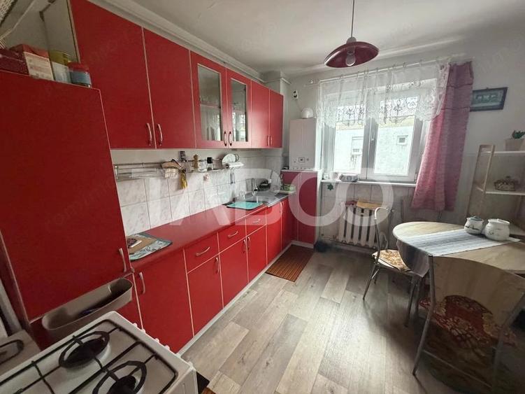 Apartament cu 2 camere semidecomandat în Central