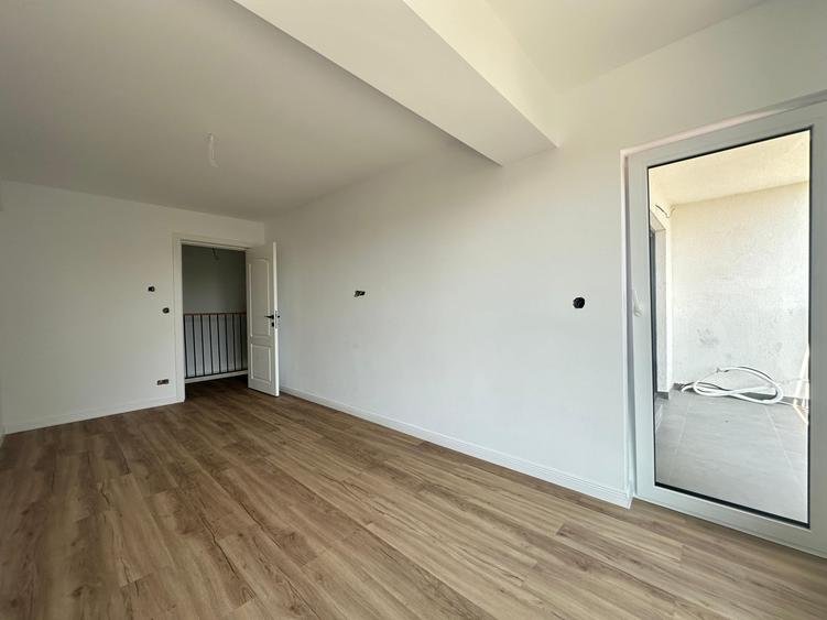 Apartament cu 3 camere decomandat în Popas Păcurari
