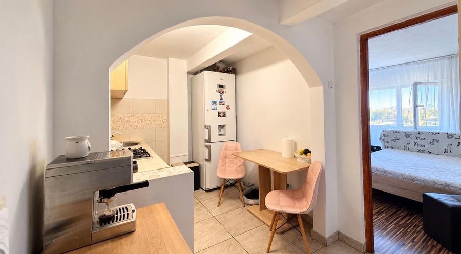 Apartament cu 2 camere decomandat în Gării