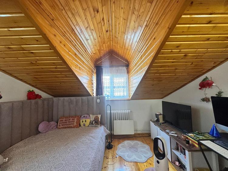 Casă cu 3 camere în Exterior Vest
