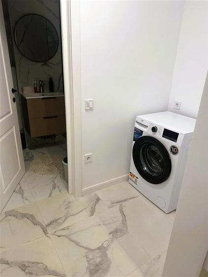 Apartament cu 2 camere decomandat, mobilat în Micro 14