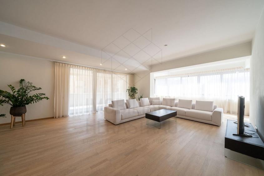 Penthouse spectaculos | 5 camere Sos. Nordului - 10