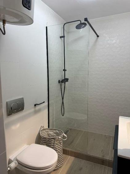 Apartament cu 2 camere decomandat, mobilat în Primăverii