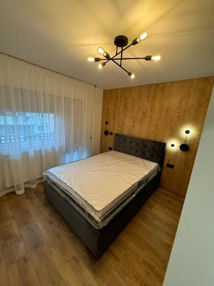 Apartament cu 3 camere decomandat în Mărăști