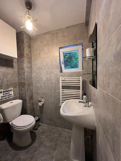 Casă individuală cu 3 camere cu Canalizare în Azuga