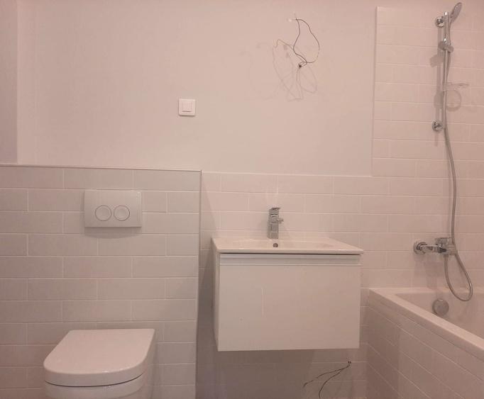 Apartament cu 2 camere decomandat în Băneasa