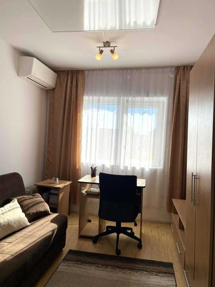Vand garsoniera renovata, mobilata si utilata zona Soarelui, proprietar - 3
