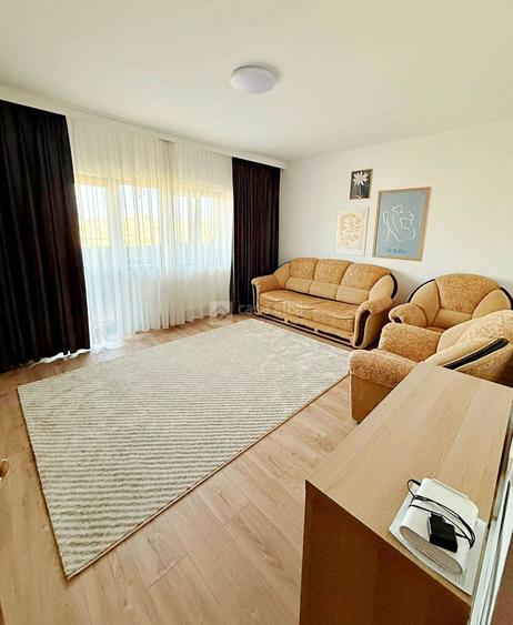Apartament cu 2 camere decomandat, mobilat în Central