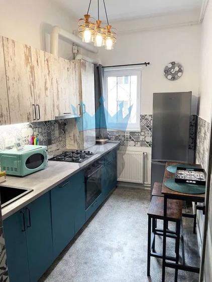 Apartament cu 2 camere semidecomandat, mobilat în Floreasca