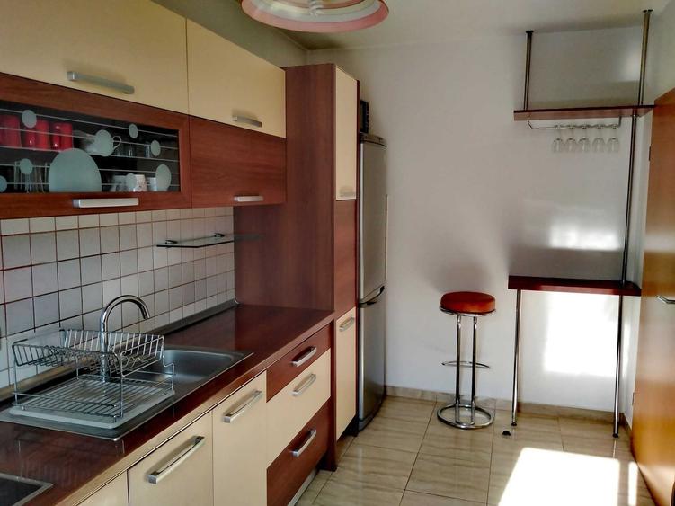 Proprietar Vand apartament 2 camere + boxa, Avantgarden 2 - 8