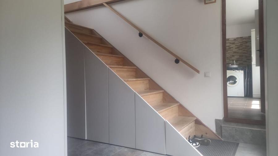 Casă cu 4 camere cu Teren 2600 Mp în Sânpaul