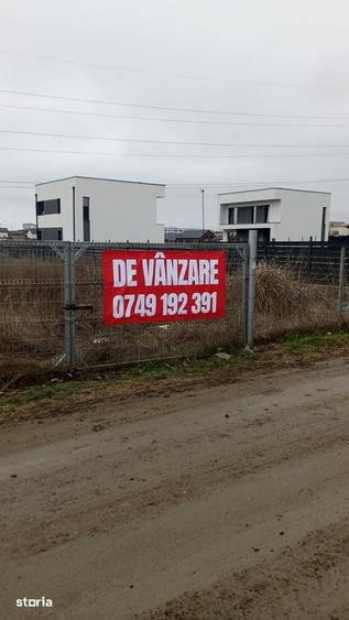 Teren de 1001 mp, în Miroslava
